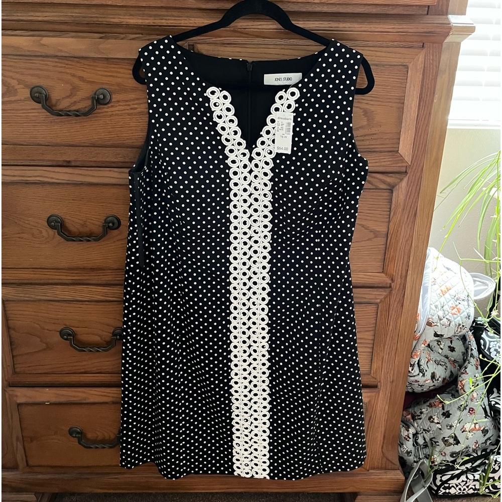 BRAND NEW - Jones Studio dress from Dress Barn
